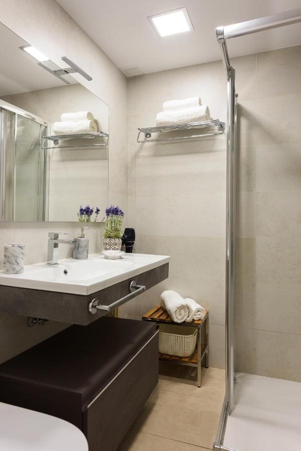 Apartamento Centrico Parking Aire Acondicionado Y Wifi Granada Exteriér fotografie